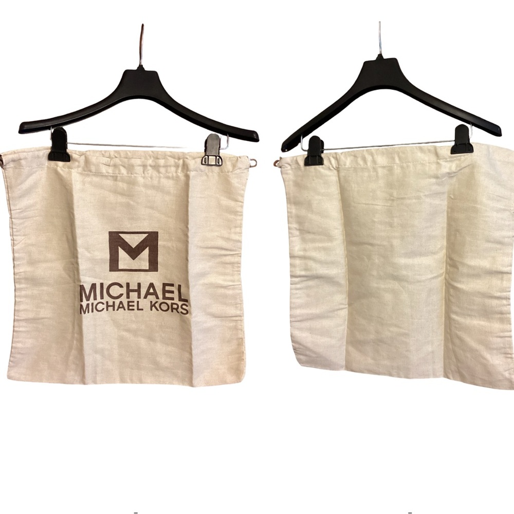 🦌 Michael Kors Canvas Cream Dust Bag w/Drawstrings